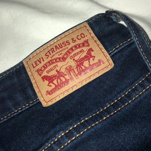 Levi’s 721 high rise skinny jeans - Picture 2 of 4